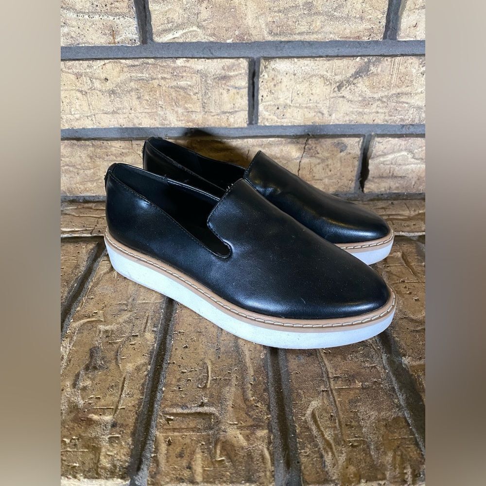 Dkny‎ black slip on flats